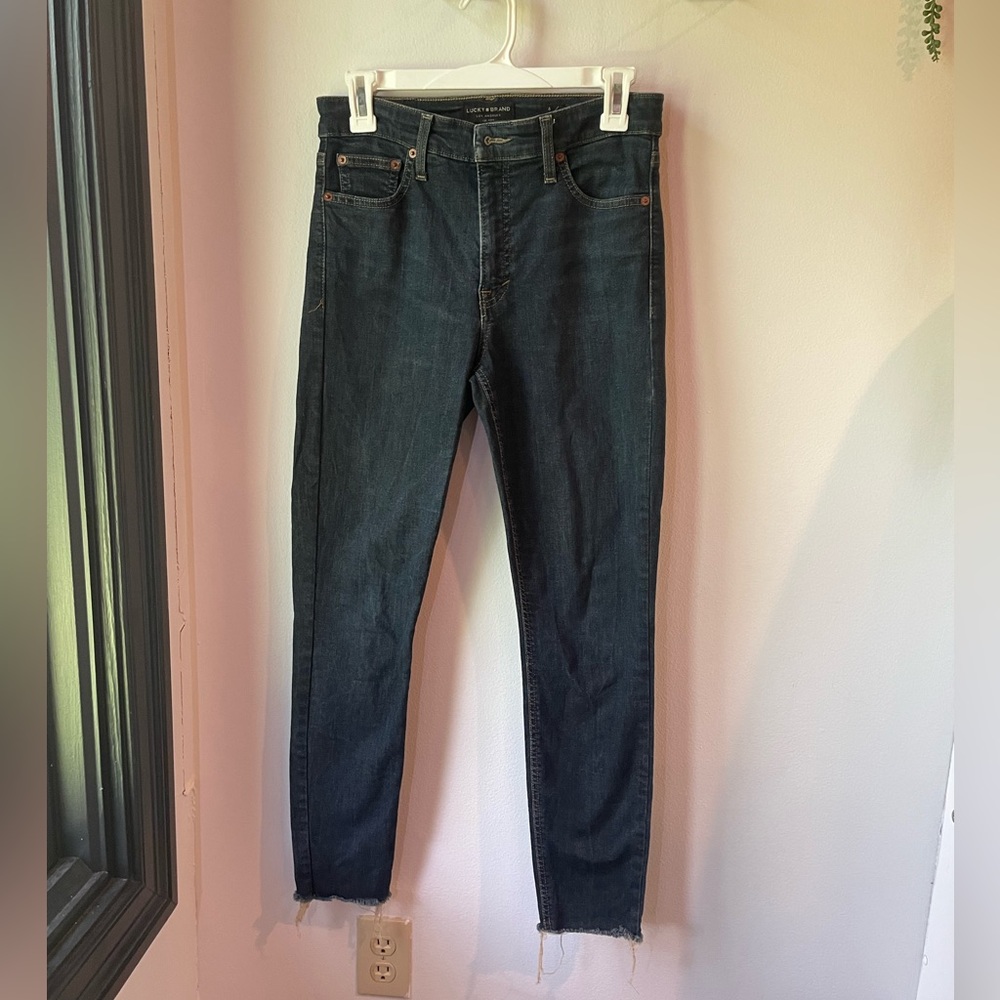 Lucky Brand dark wash skinny jeans